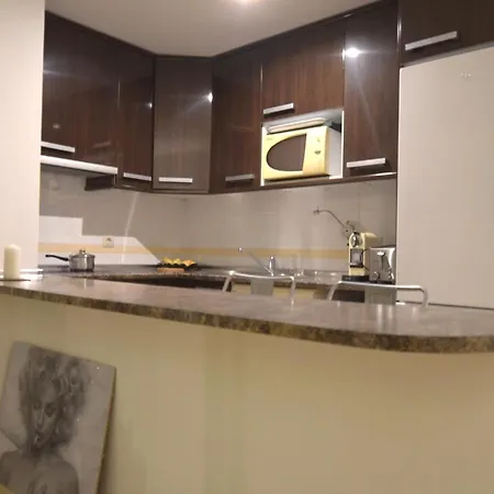 El Castillo Miramar Apartment